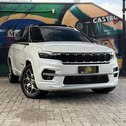 JEEP COMMANDER 1.3 T270 TURBO FLEX OVERLAND AT6 JEEP COMMANDER 1.3 T270 TURBO FLEX OVERLAND AT6